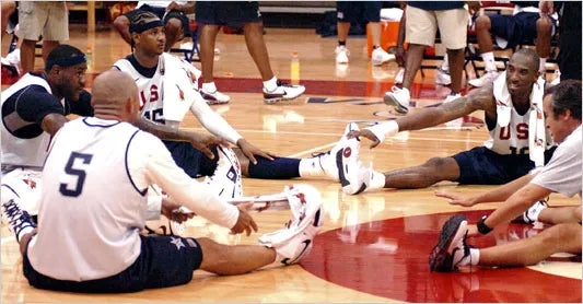 Les 10 Étirements Indispensables À Faire Avant Et Après Un Match De Basket